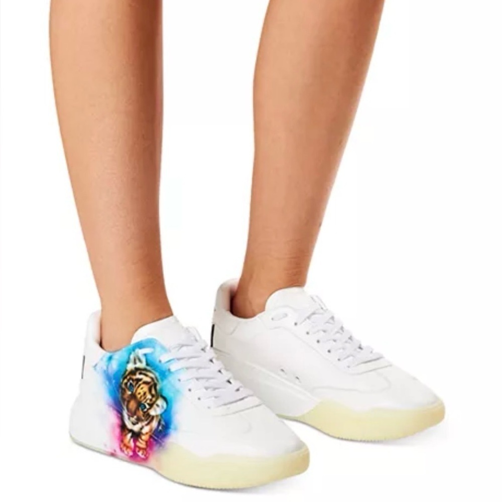 GUC Stella McCartney- Loop Tiger Low Top Sneakers. Size 37